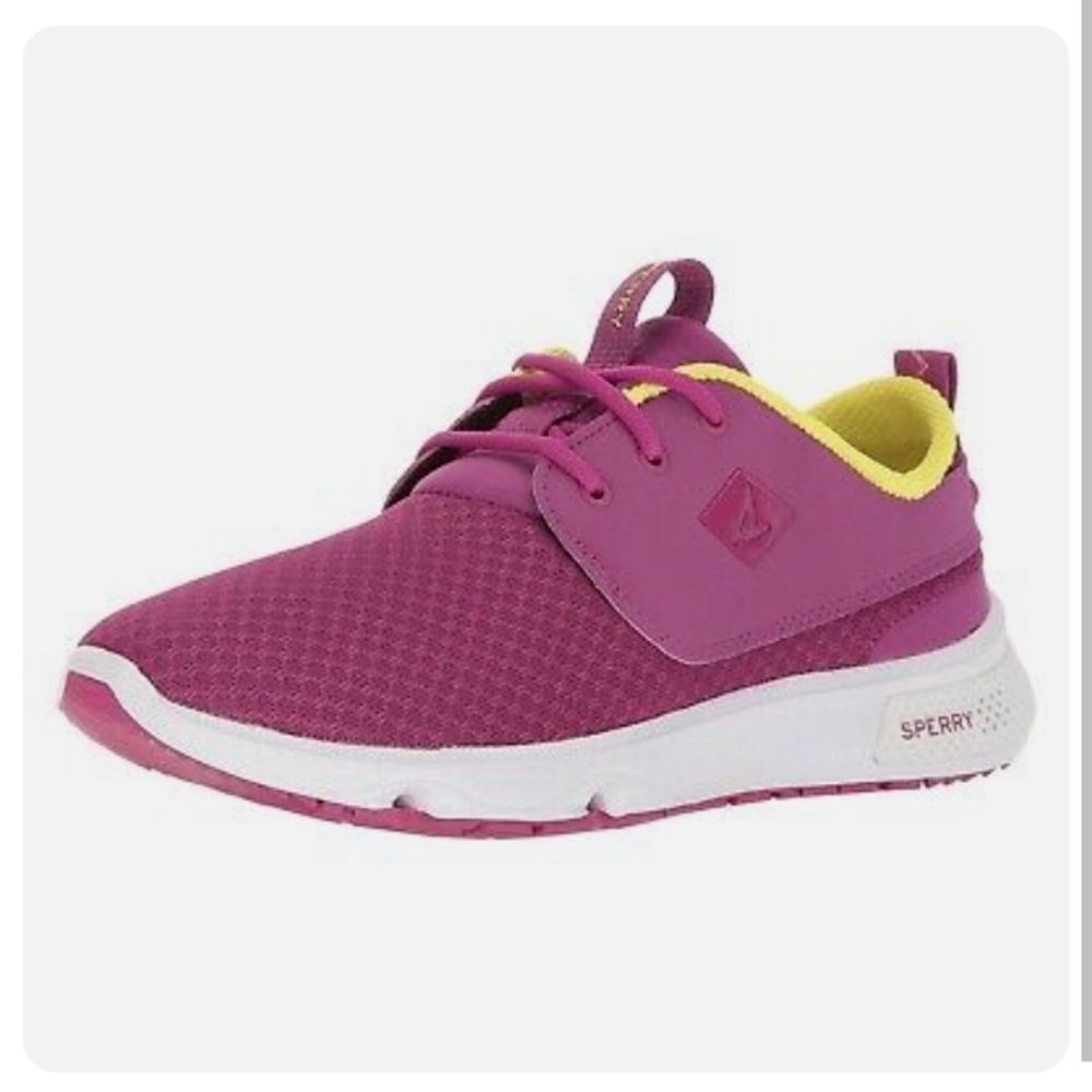 Sperry Women's Fathom Sneaker Size 8